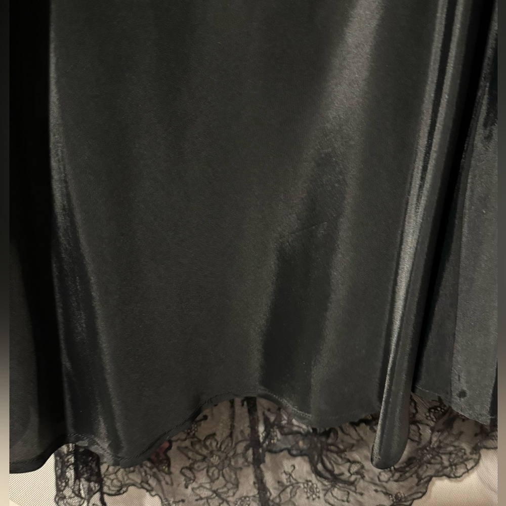 Rickie Freeman for Teri Jon Women’s black floral print skirt size 12 - Picture 11 of 12